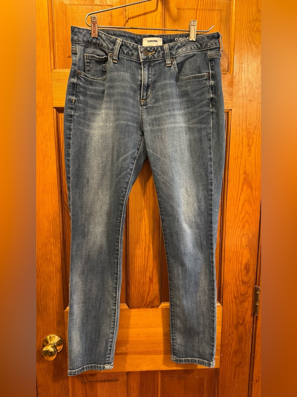 Sonoma Women's Skinny Jeans in Medium Blue Wash